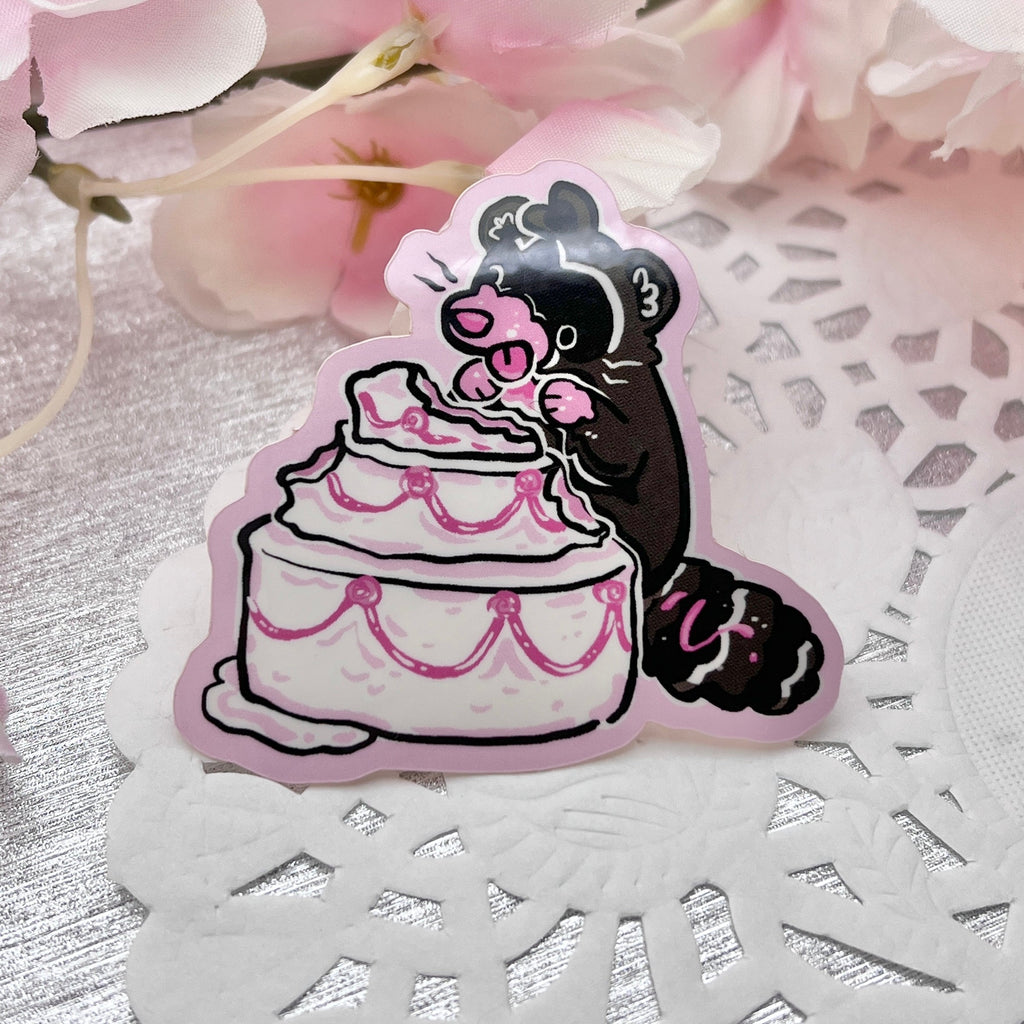Raccoon Wedding Cake Treat ~ Sticker