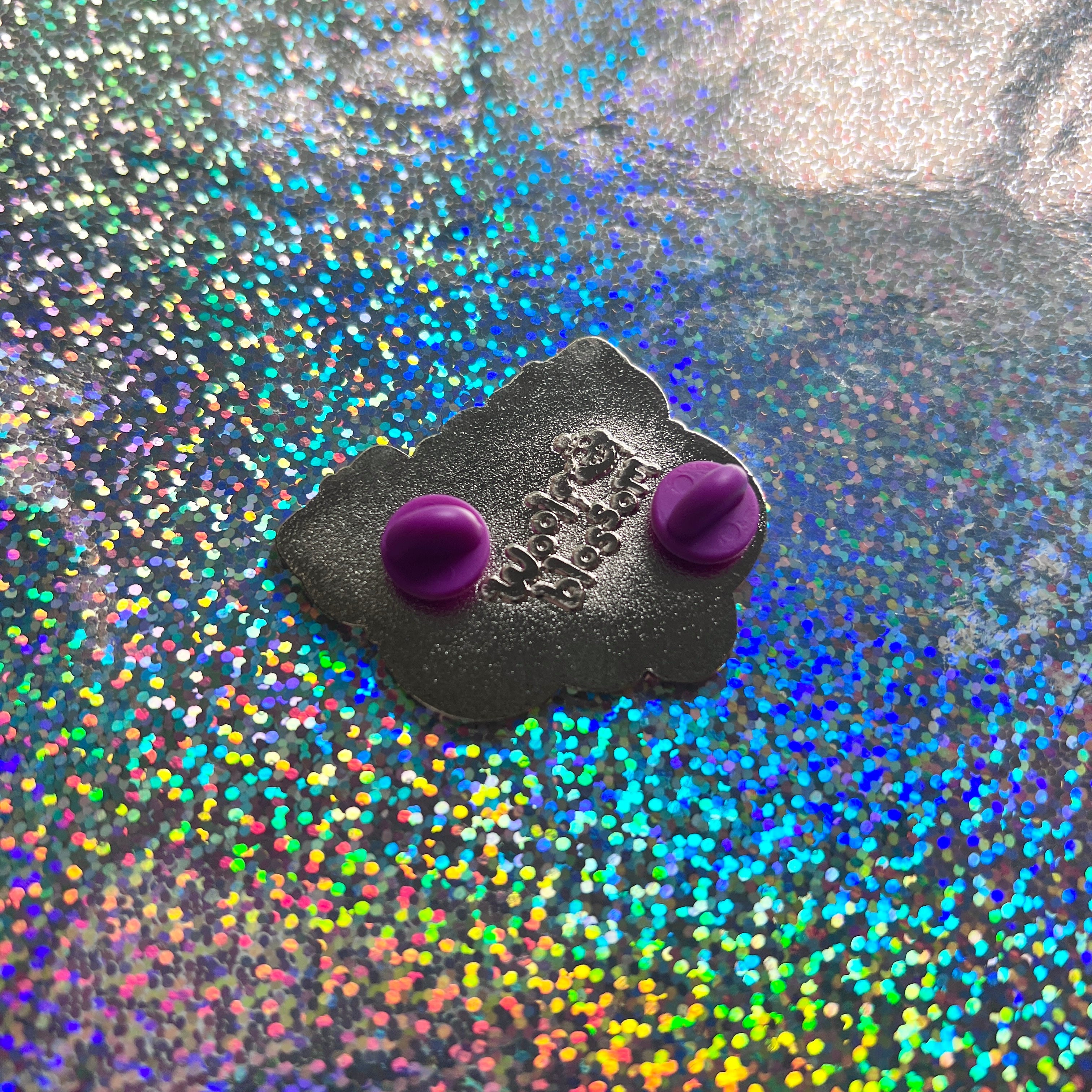 Floating Otter Couple ~ Enamel Pin